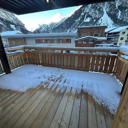 Cozy 3 Pieces Avec Terrasse Et Parking Au Centre, Pres Des Pistes - Fr-1-464-235